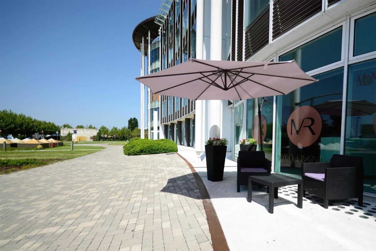 Hotel Mantova Residence Bagian luar foto