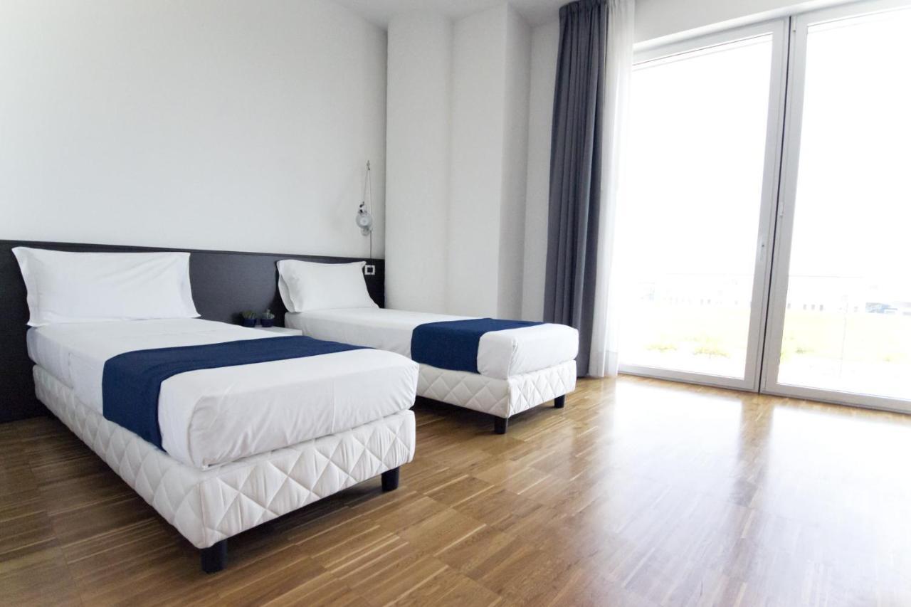 Hotel Mantova Residence Bagian luar foto
