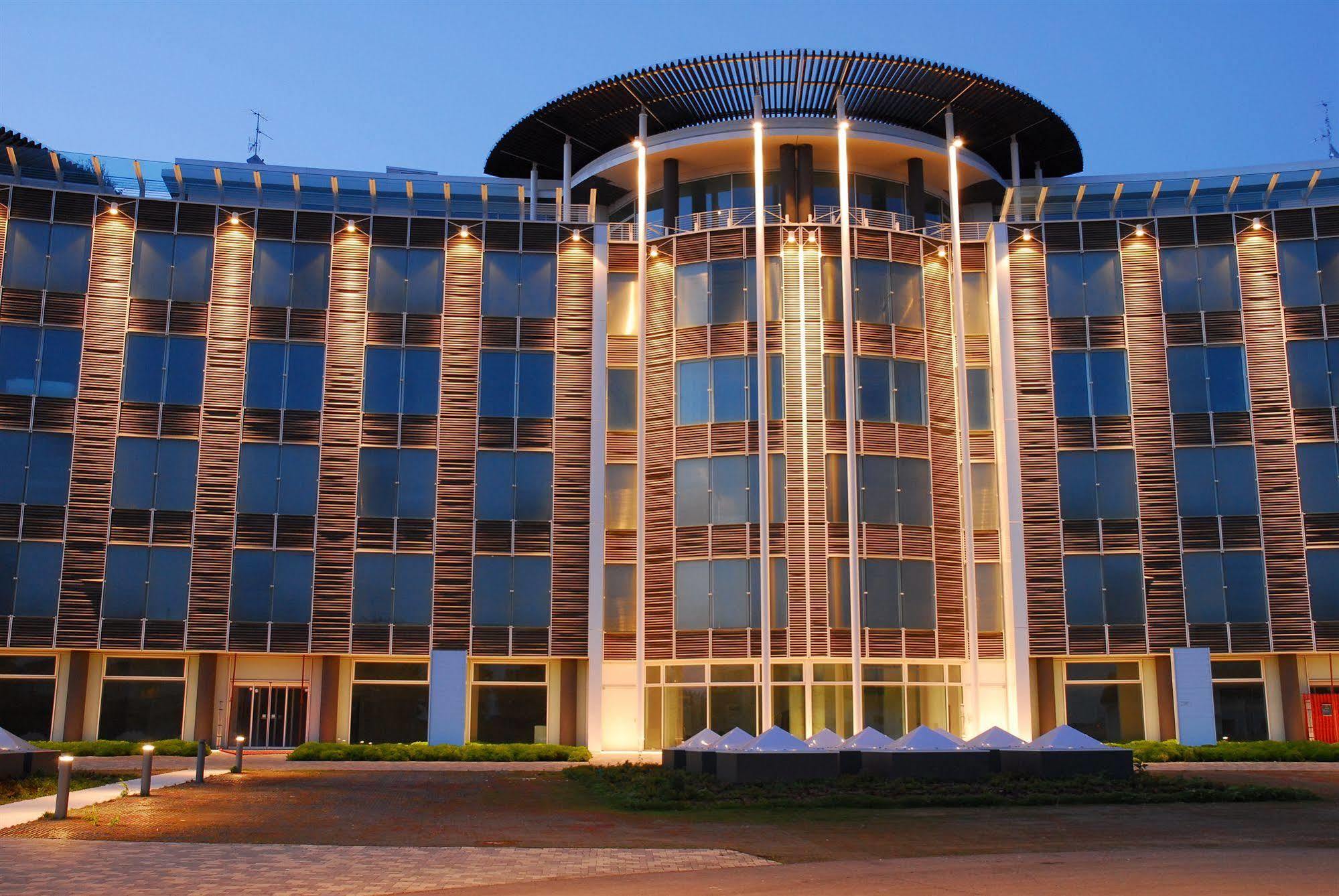 Hotel Mantova Residence Bagian luar foto